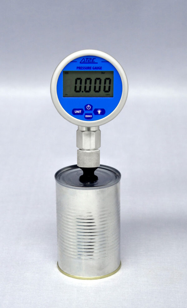 PVG-SD Small Pocket Pressure and Vacuum Gauge measuring a can