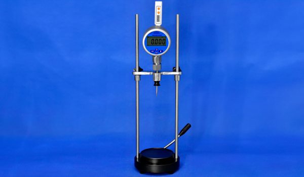 co2easy CO2EASY-D Digital CO2 Measuring Device for accurate carbonation measurement in beverages.